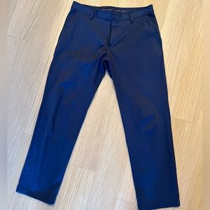 Navy Rhone commuter pants 32x29